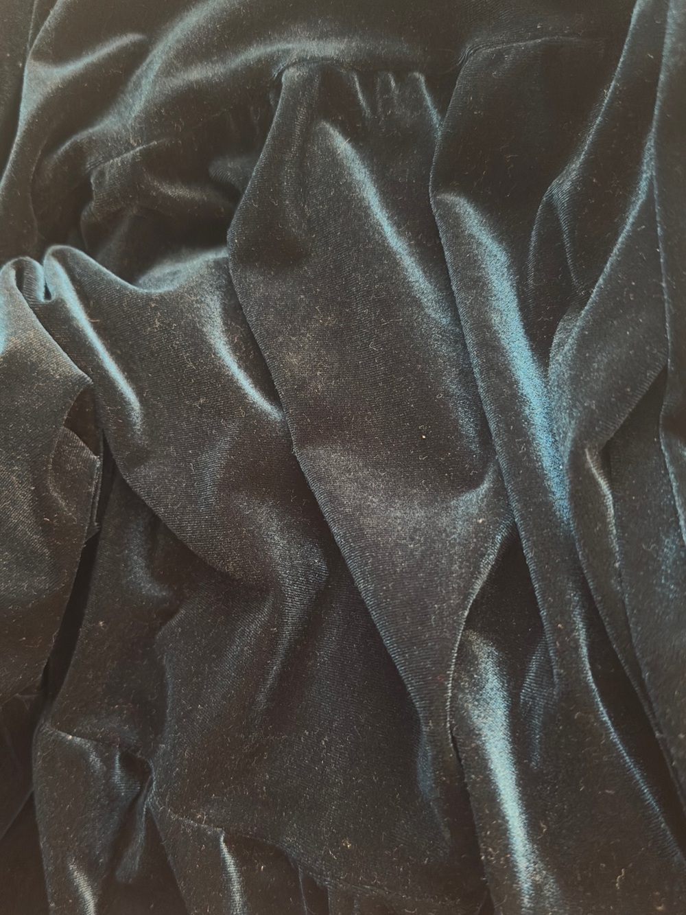 Deep green velvet dress - Picture 3 of 3